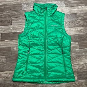 Columbia Vest NWOT Womens Medium